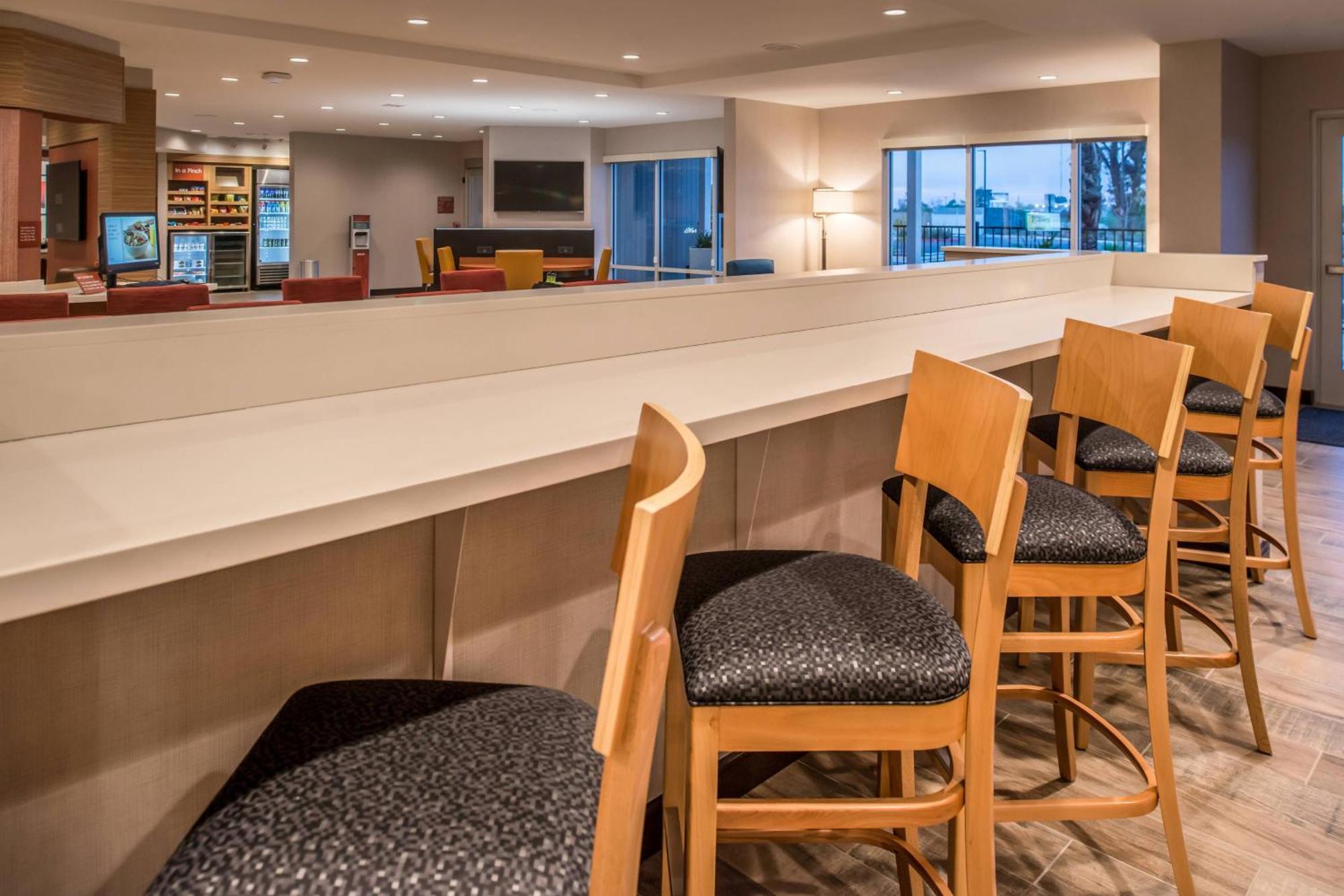 Towneplace Suites By Marriott Merced Dış mekan fotoğraf
